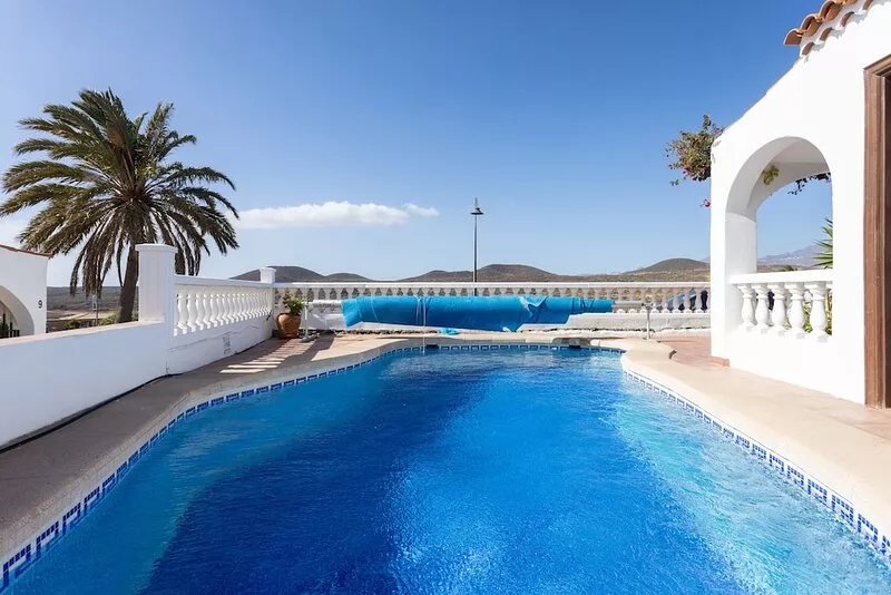 EXCELLENT TWO BEDROOMED  HOLIDAY HOME WITH STUNNING VIEWS AND PRIVATE POOL