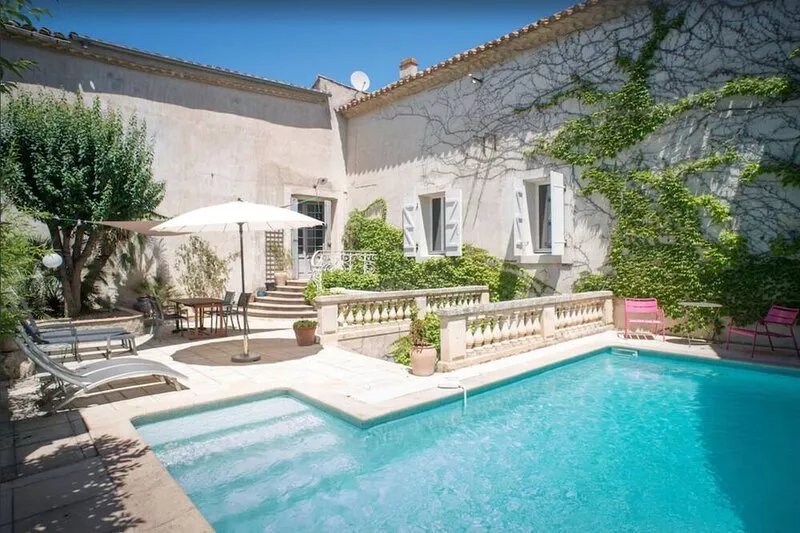 Sunny Winemaker's House in Canal du Midi Village with Pool near Beaches