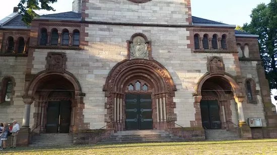 Herz Jesu Kirche