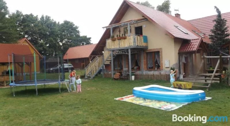 Pokoje i Domki Kaszubskie Chrosty