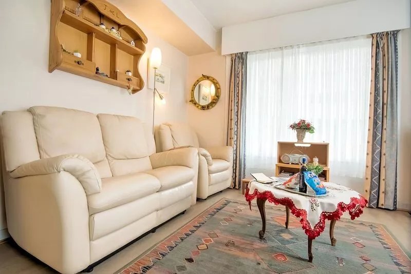 Snug Apartment in Wenduine close to Sea