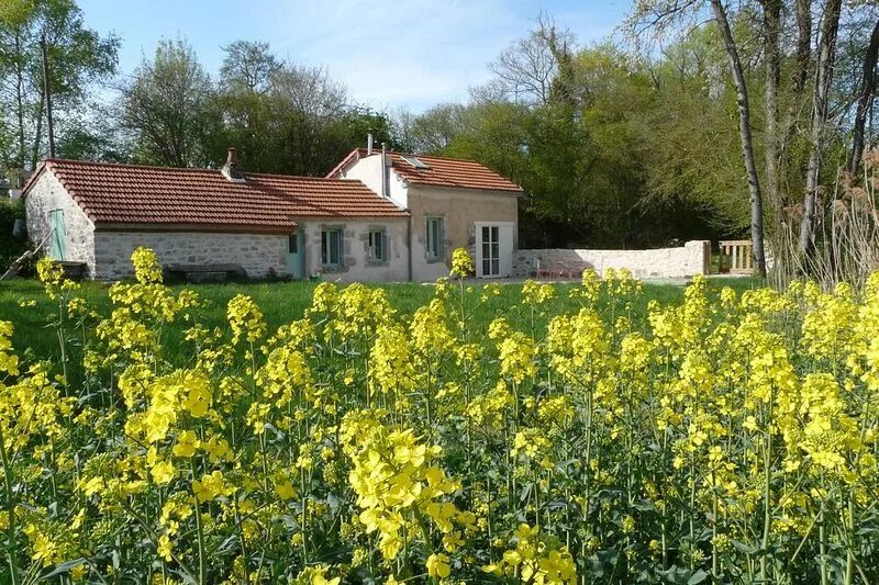 Charming Cottage, the countryside 10 minutes from Dijon