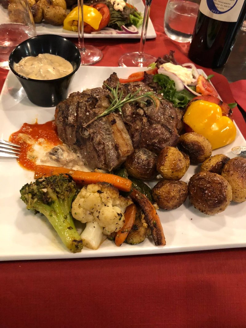 Castello Cafe Og Restaurant