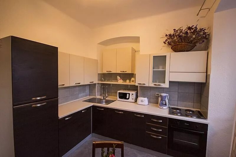 Jacqueline - Perfect home away from home