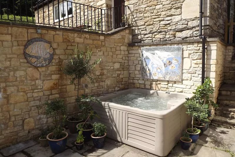 Beautiful River House, Bath Rated AA 5 stars  8 -16 guests