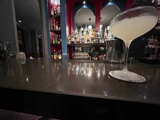 Grand Tour - Cocktail Boutique