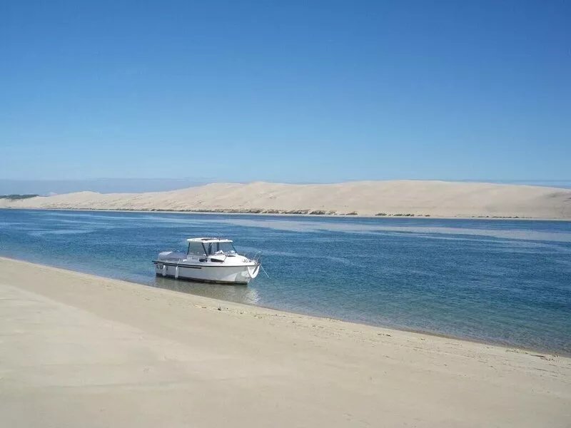 Arcachon Aiguillon, close to beach and port, comfortable house with air conditi