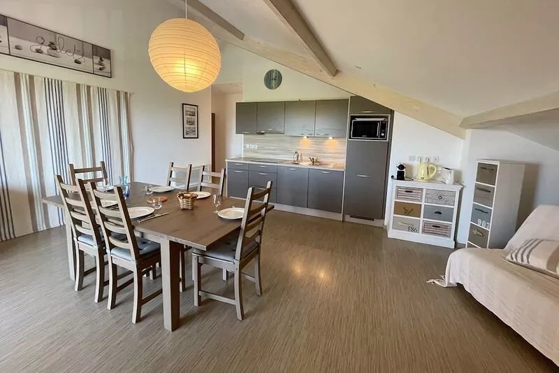 Magnifique Appartement avec 2 chambres face à l'océan (017)