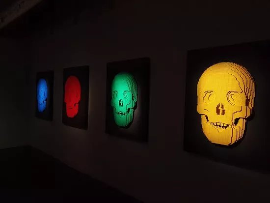 Art of the Brick