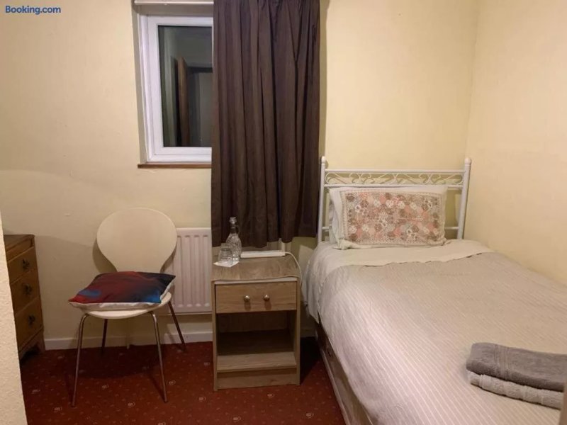 Lawrence Road Guest House