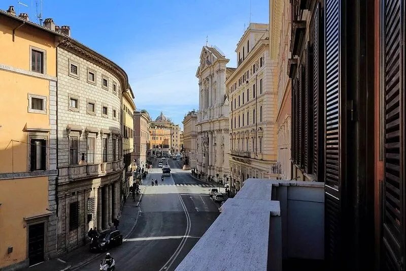 Piazza Navona - 5 bedroom apartment in Rome