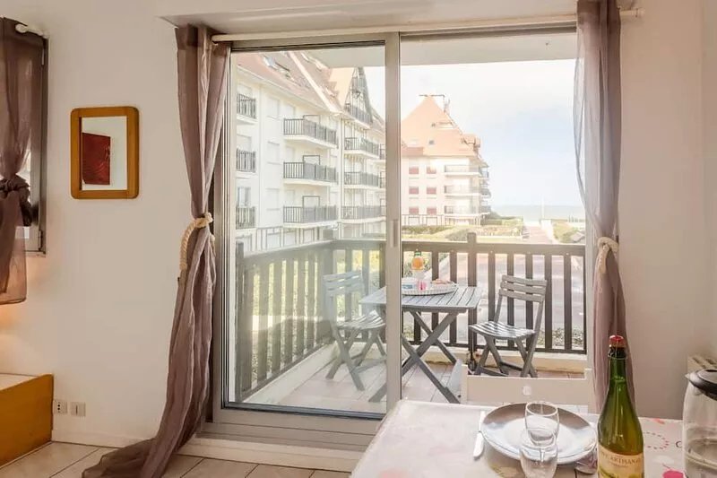 Apartment Les Normandières  in Cabourg, Normandy - 2 persons, 1 bedroom