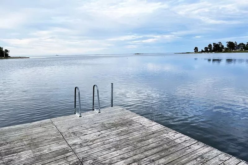 Nice cottage located close to a bay in Skäppevik I SE05058