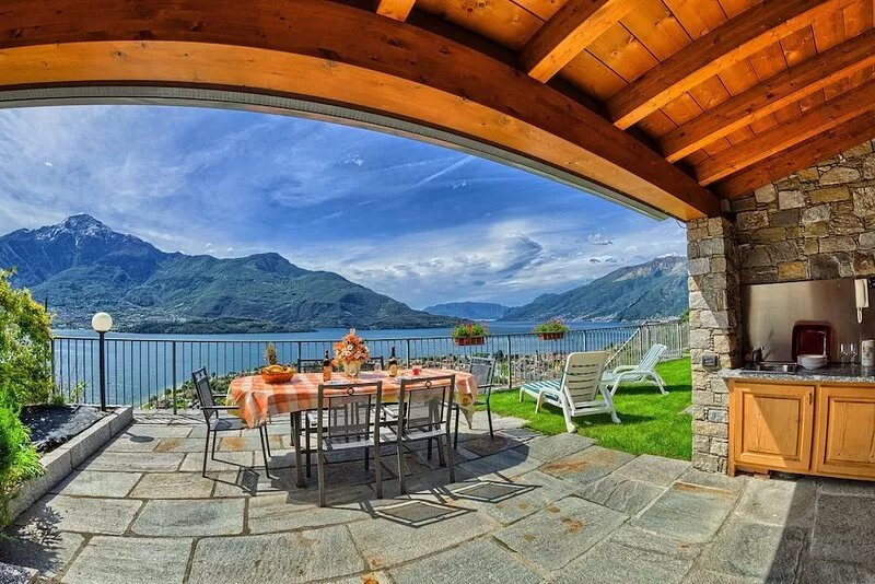 Villa delle Olive, Vercana, Como