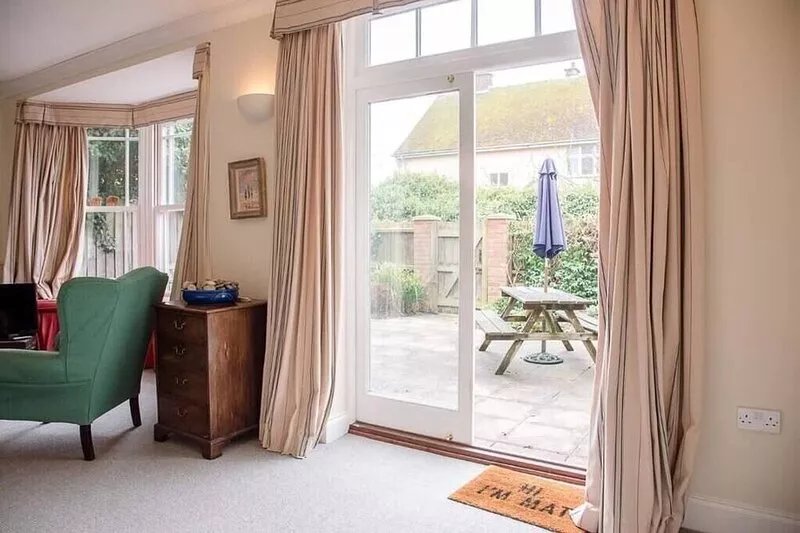 16 Hartington Road, Aldeburgh