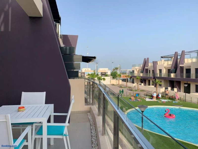 Palmera 412 - Atico moderno con solarium y vista piscina