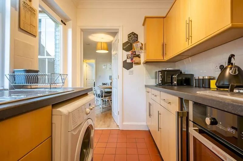 Pass the Keys | Cosy terrace within city walls ideal for exploring