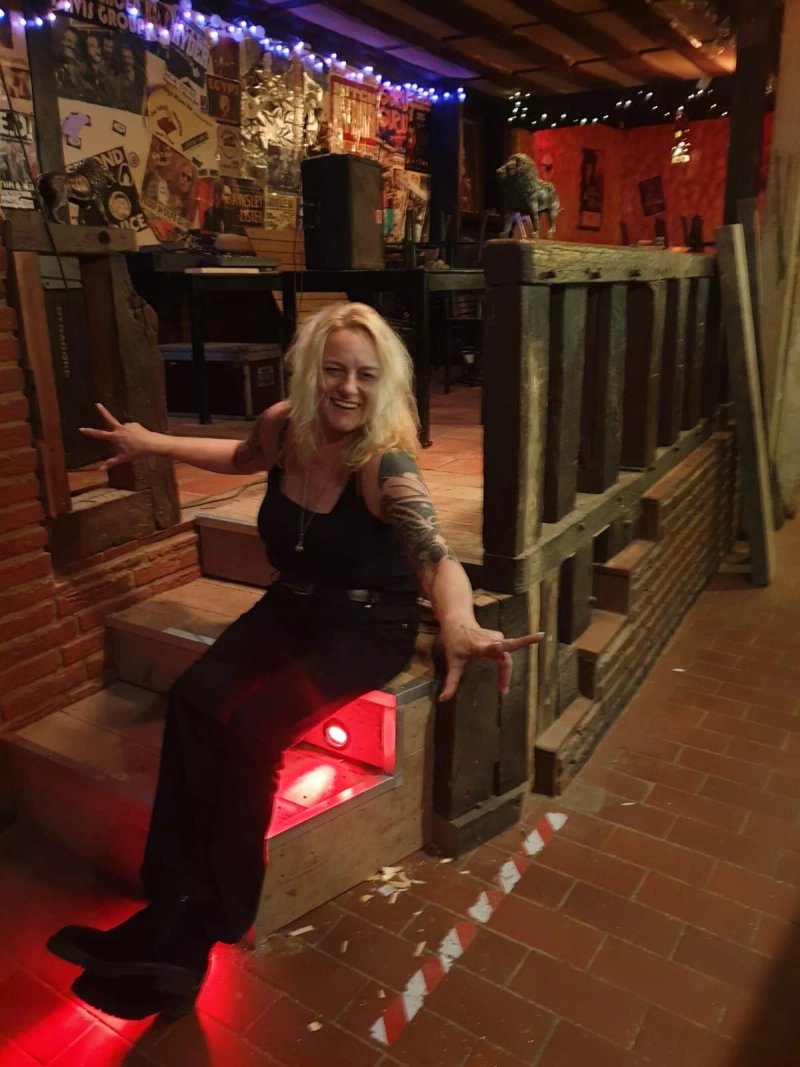 Barnabys Blues Bar