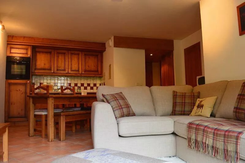 2 bedroom Ski and Summer apartment in Les houches.