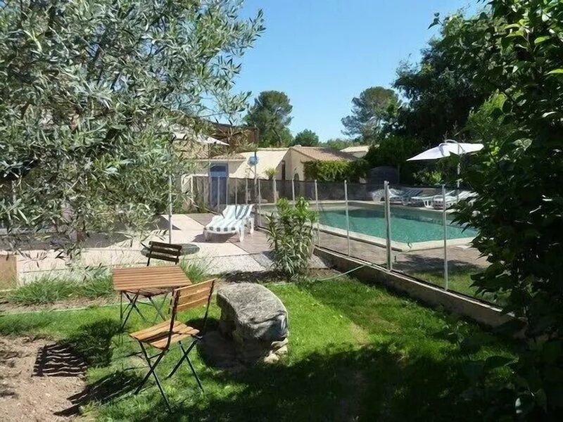 VILLA CLOSE TO UZES COMFORT 3 EPIS *** WITH PRIVATE POOL HEATED AT SALT