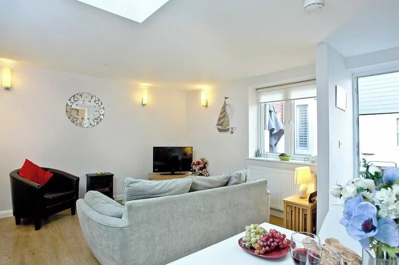 A stylish ground floor apartment within a short walk of Weymouth Beach.