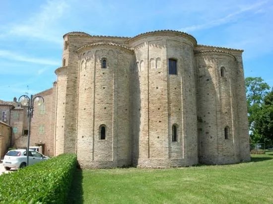 Chiesa di San Claudio al Chienti