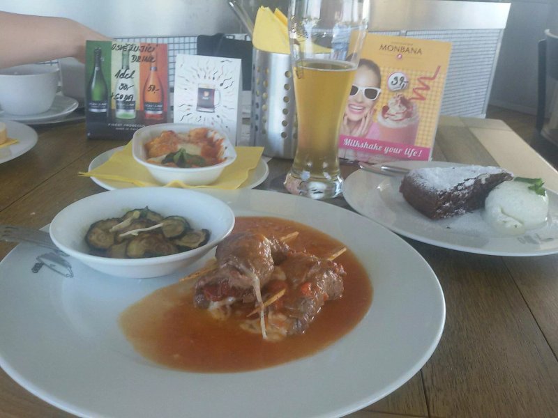 Bistro Coral Cafe Utes