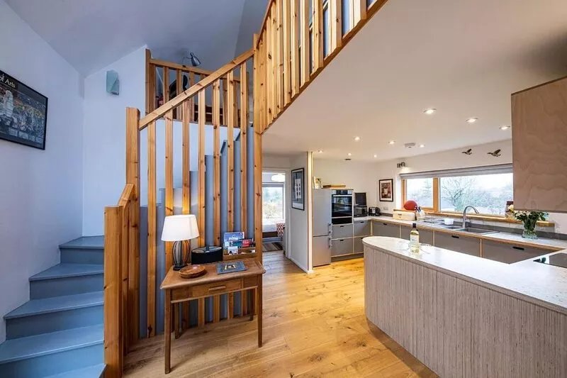 Cuillrigh - Luxury house with Loch Portree & Cuillin Mountain views