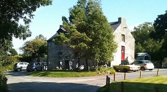 The Russell Gallery
