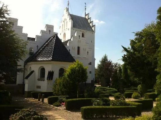 Norresundby Kirke