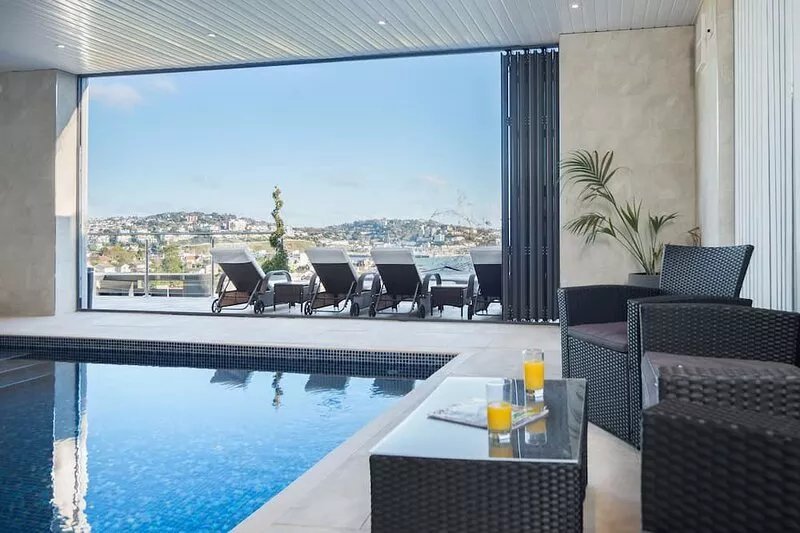 Luxury Apartment - Sleeps 4 -  Spectacular Views with Private Pool and Hot Tub