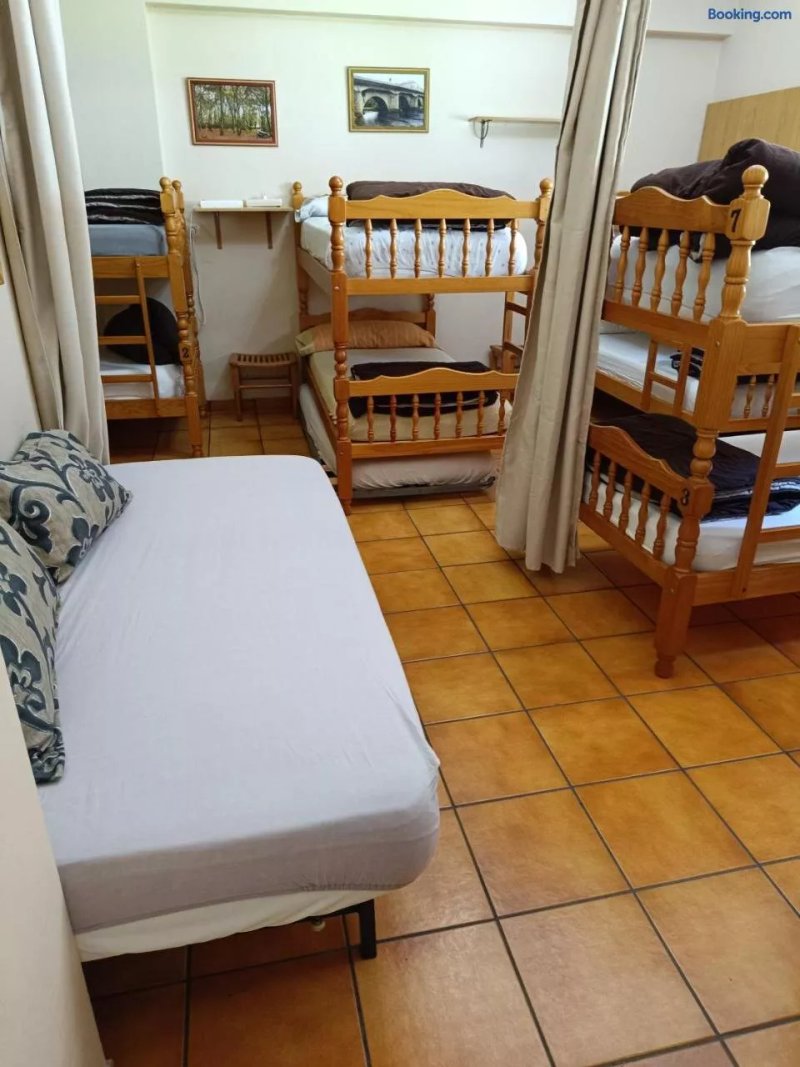 Albergue De Peregrinos Ultreia Et Suseia