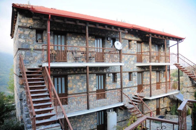 Xenona Lilium Inn