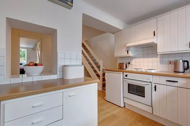 April Cottage -  a self catering cottage that sleeps 4 guests  in 2 bedrooms