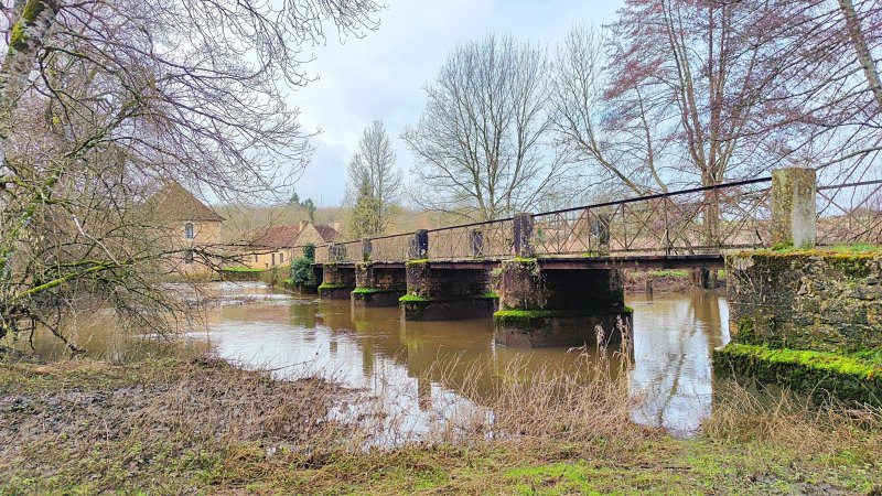 Le Pont de Bois de Bethines