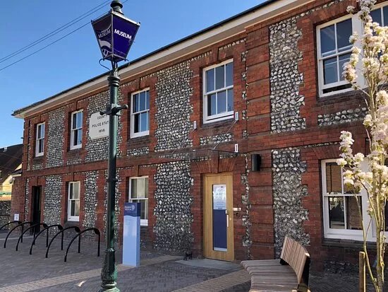 Petersfield Museum and Art Gallery
