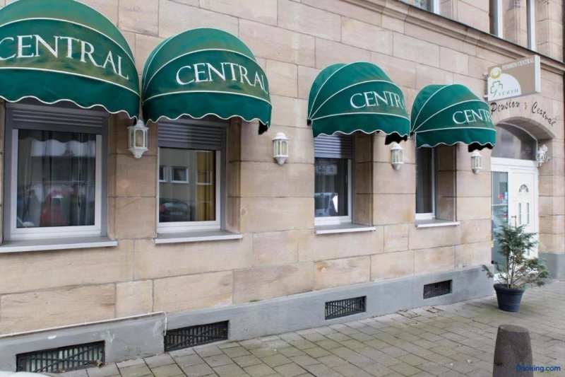 Pension Central & Appartments
