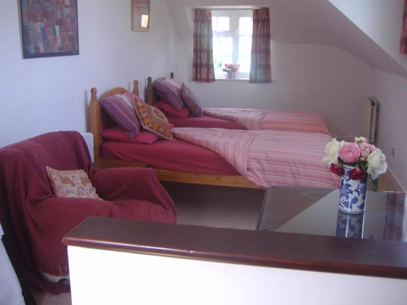 Hillside Road Bed and Breakfast
