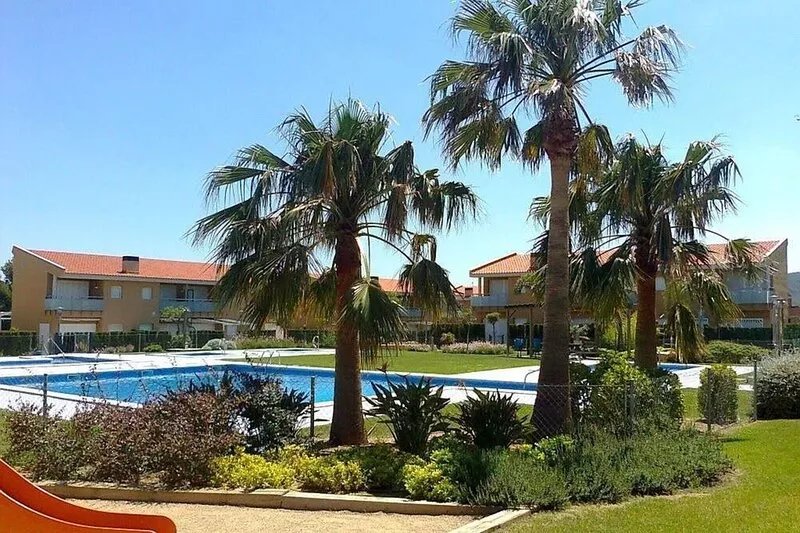 Miami Playa: New house with a communal pool and jacuzzi, close to the beach