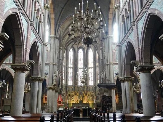 Basiliek van de heilige Liduina en onze lieve vrouw Rozenkrans