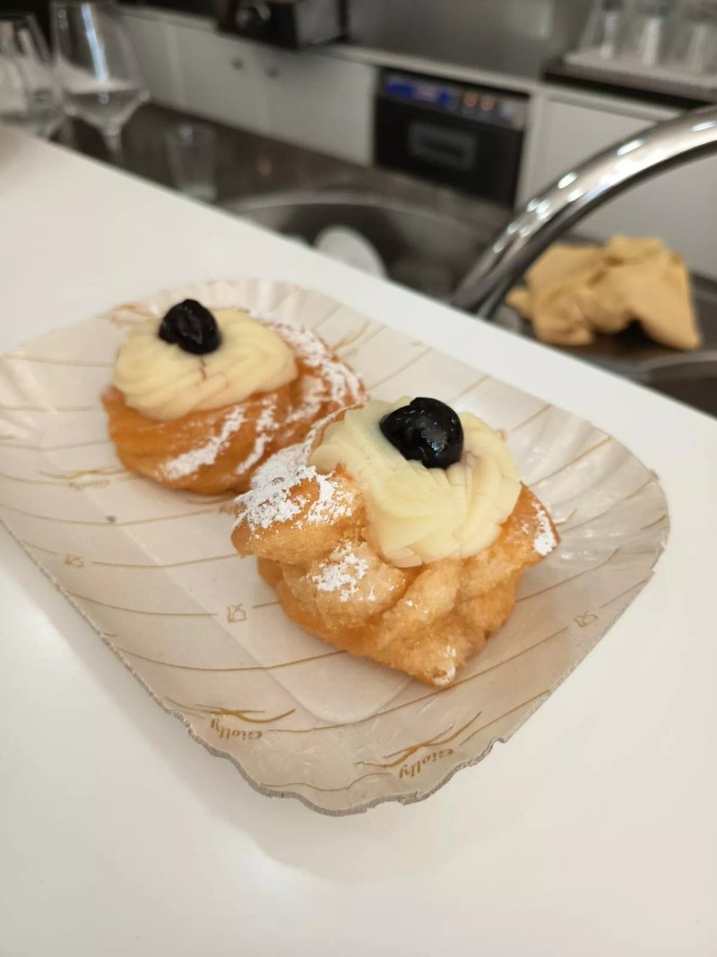 Bar Fiocco Di Neve...caffetteria...pasticceria