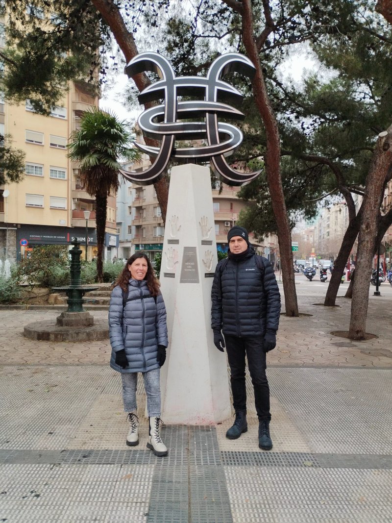 Escultura Heroes Del Silencio