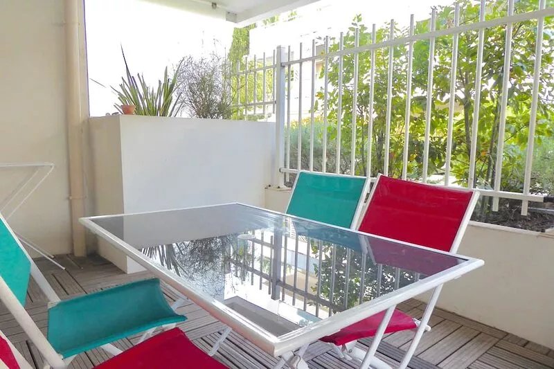 T3 SEA FRONT, AIR CONDITIONING, TERRACE, DOUBLE GARAGE.