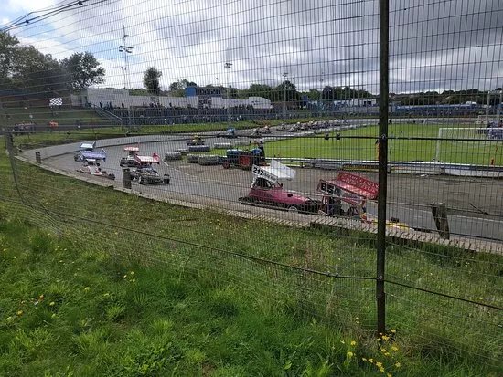 Cowdenbeath Racewall