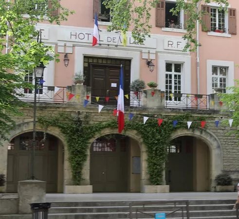 Office De Tourisme De Fontaine-De-vaucluse