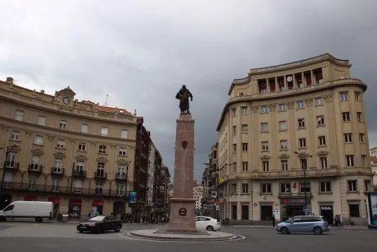 Plaza Circular