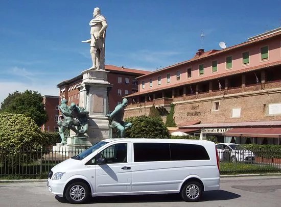 Tuscany Car Michael Livorno