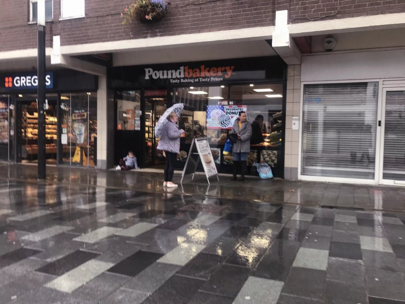 Poundbakery - St Helens (Church St)