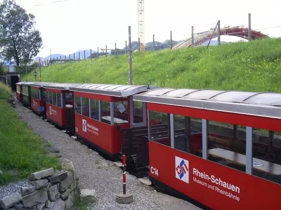 Rhein-Schauen, Museum und Rheinbahnle
