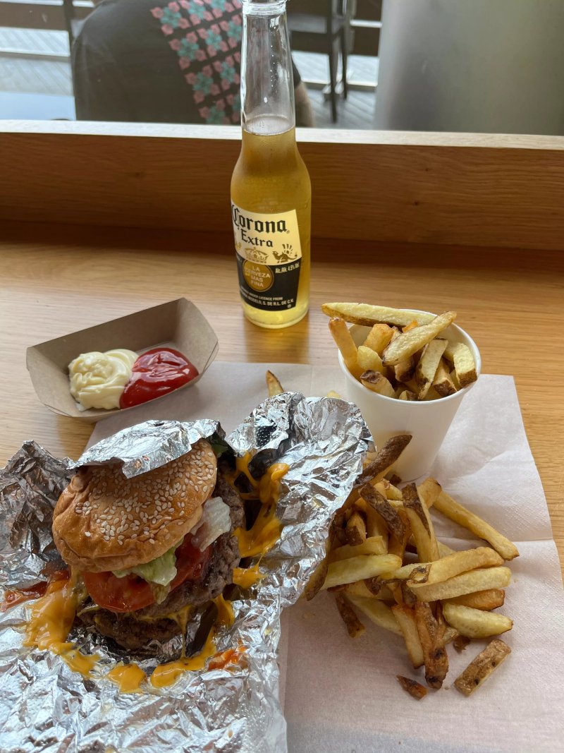 Five Guys London Tower Bridge